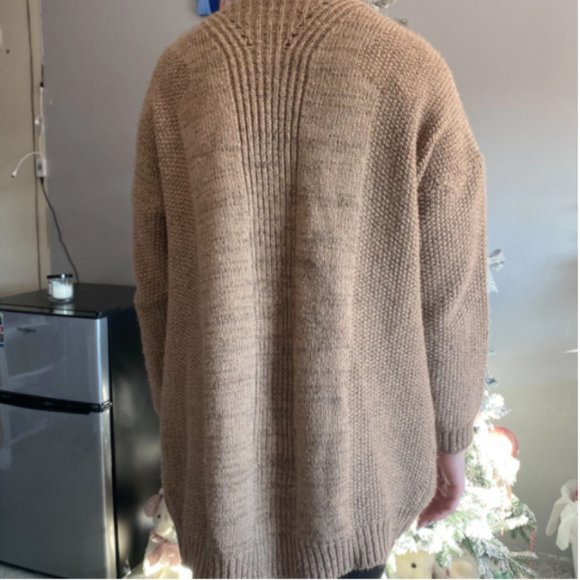 Oversized Sweater - Picture 2 of 2